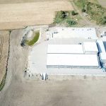 Luchtfoto van de productiefaciliteit van De Jong's Liften in Tsjechië